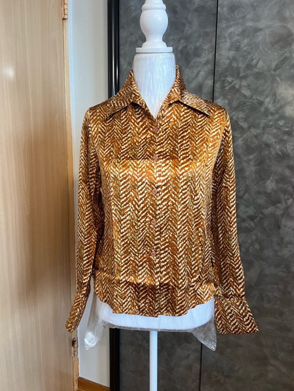 Kasper Silk Metallic Chevron Button-Down Shirt in Gold and Brown